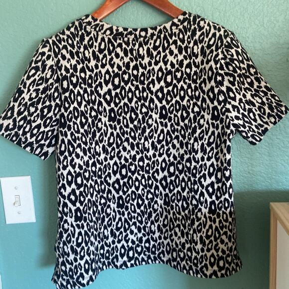 eri + ali cheetah top - Picture 4 of 4